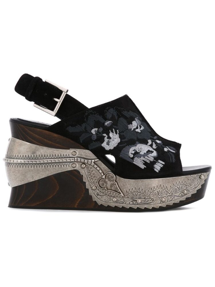 Alexander McQueen Bestickte Sandal sneakers (zwart)